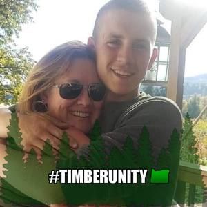 Meet your Posher, Zachary